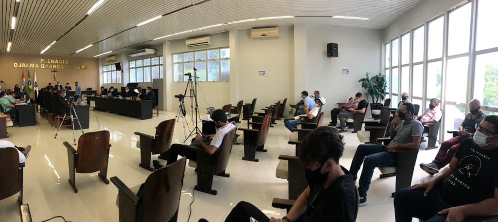 Indicações em infraestrutura e Dia do Professor marcam 30ª Sessão na Câmara