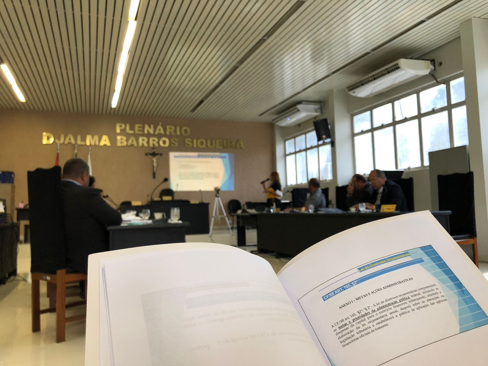 Audiência apresenta as propostas da Lei de Diretrizes Orçamentárias para 2023