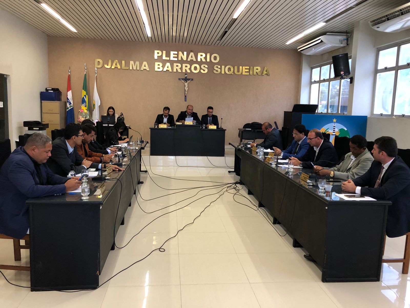Câmara realiza última sessão de 2022 com aprovação e encaminhamento de pautas