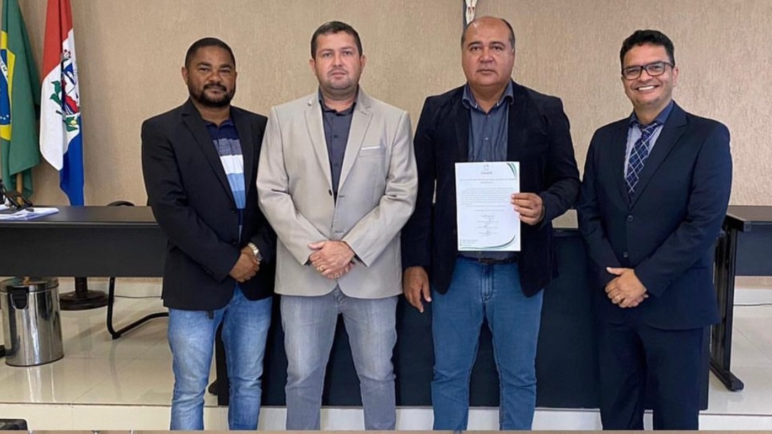 Câmara de Coruripe elege Mesa Diretora para o biênio 2023/2024