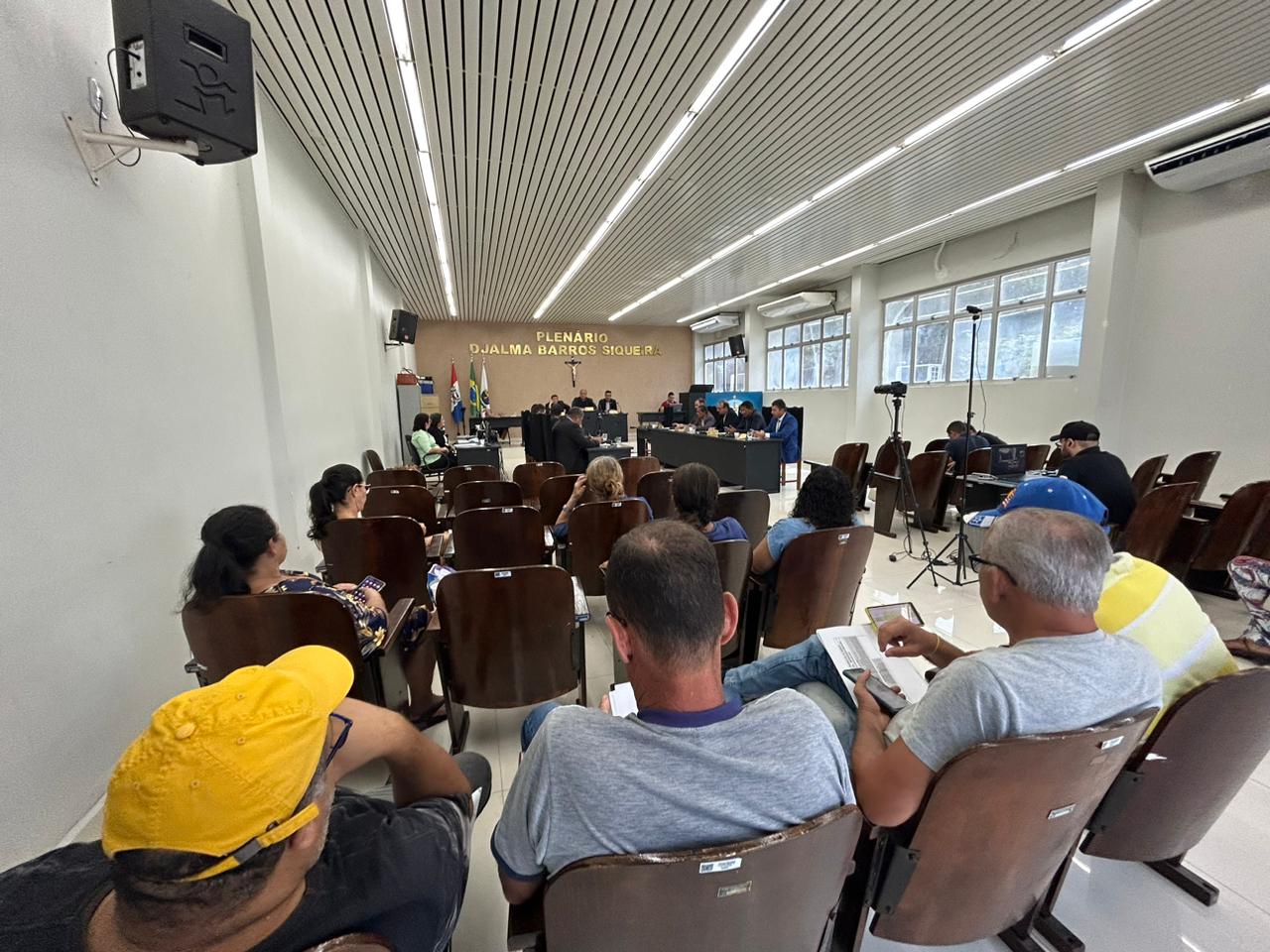 Câmara aprova reajuste de 13% para profissionais do magistério de Coruripe