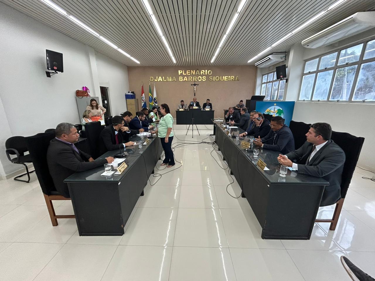 Câmara aprova Projetos de Lei e encaminha demandas ao Executivo
