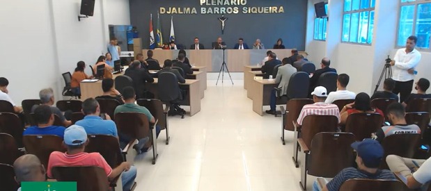 Sessão tem apresentação e aprovação de projetos do executivo