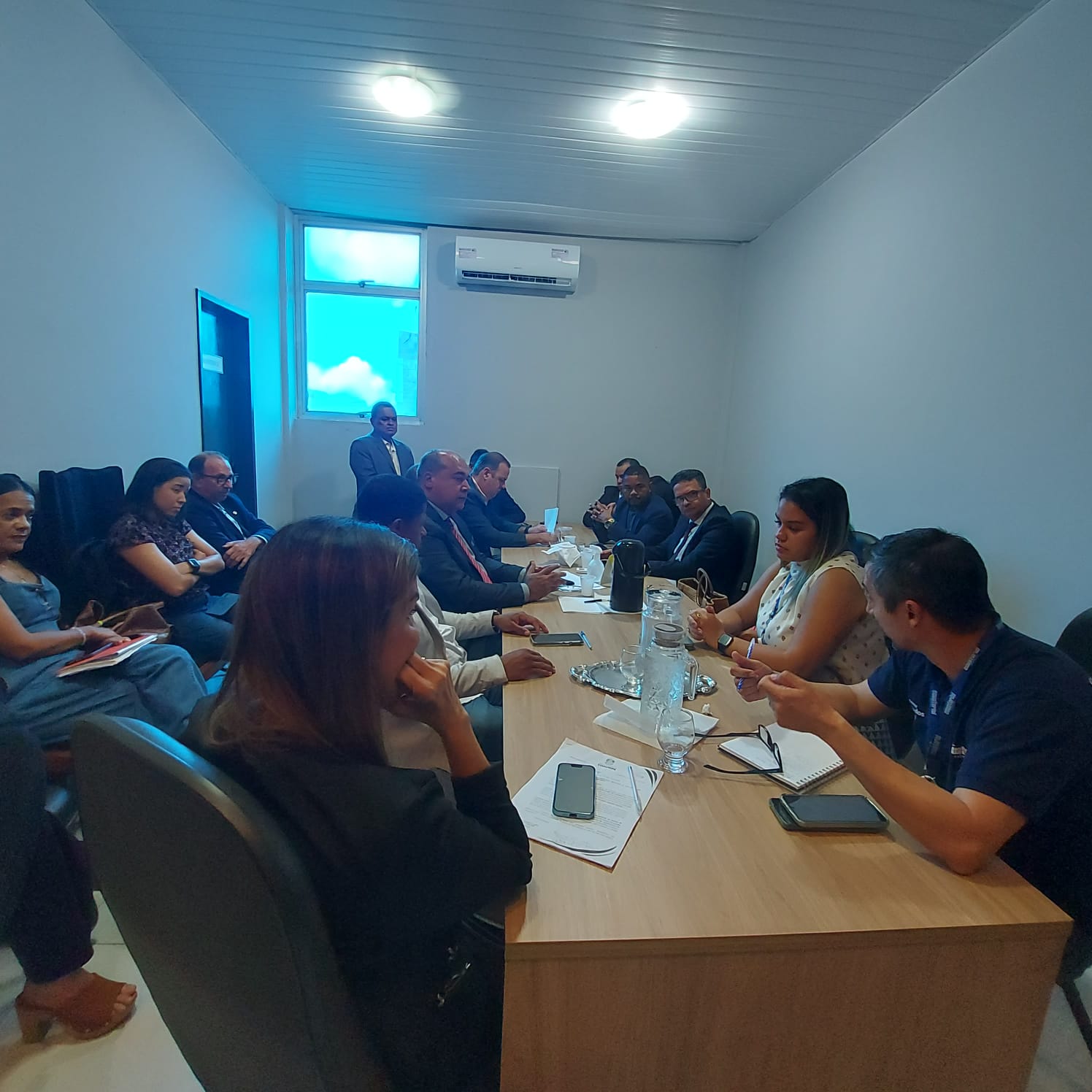 Câmara recebe representantes da Equatorial e discute fornecimento de energia em Coruripe